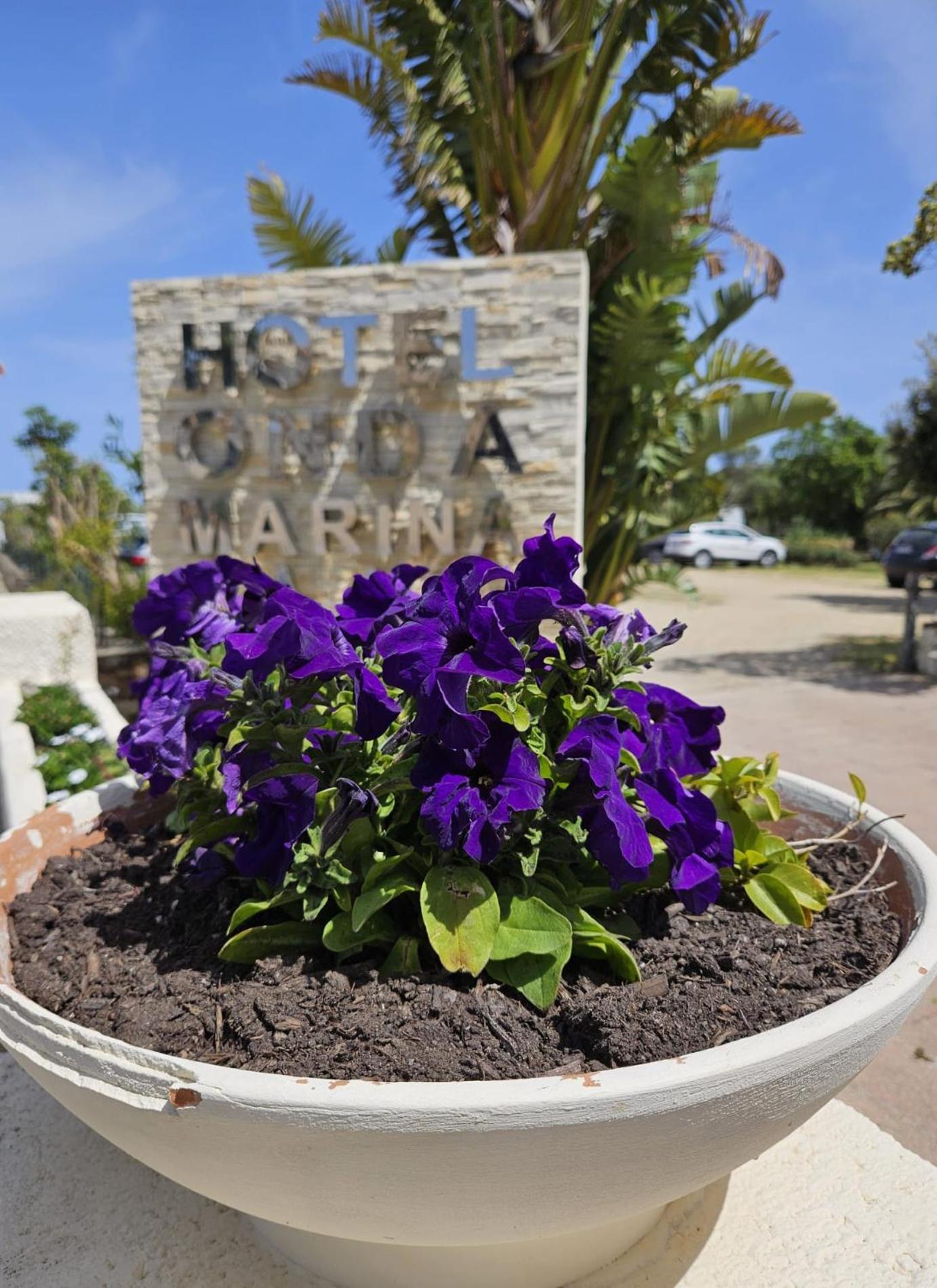 Hotel Onda Marina San Teodoro  Exteriör bild